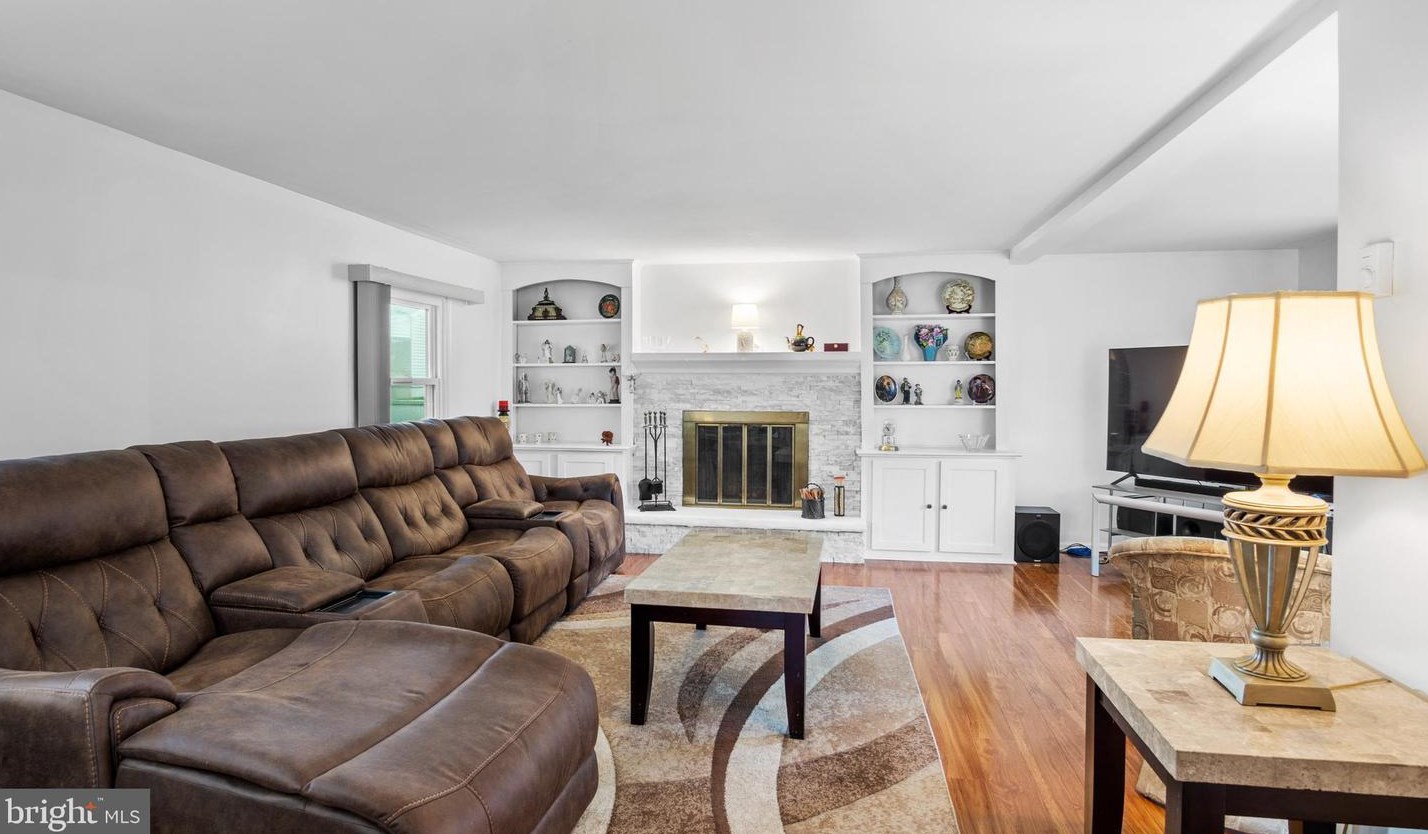 343 Hazel Ave, Langhorne, PA 19053