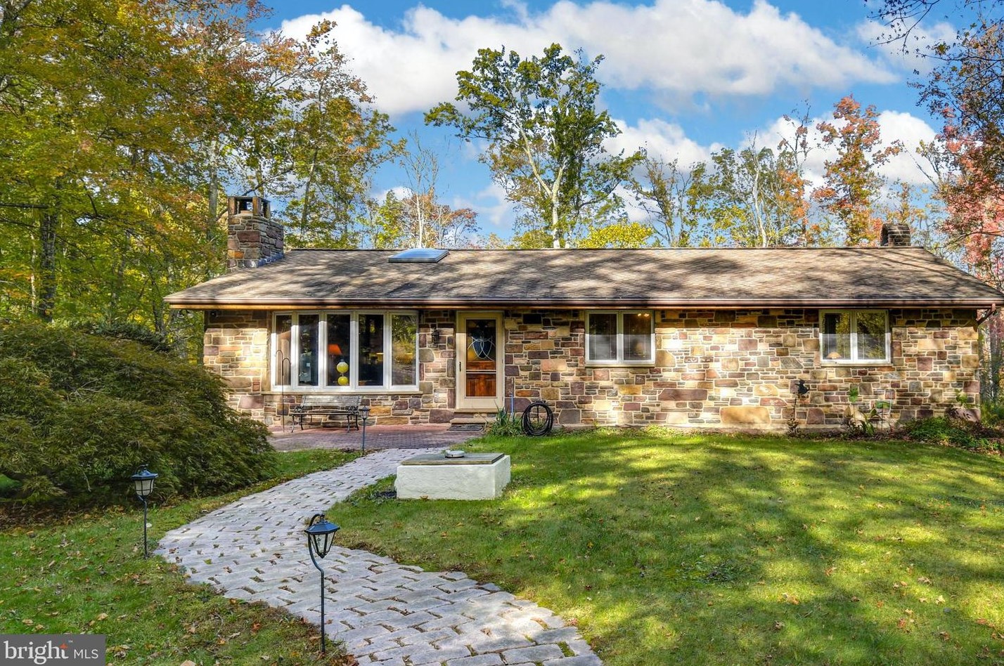1980 Three Mile Run Rd, Perkasie, PA 18944