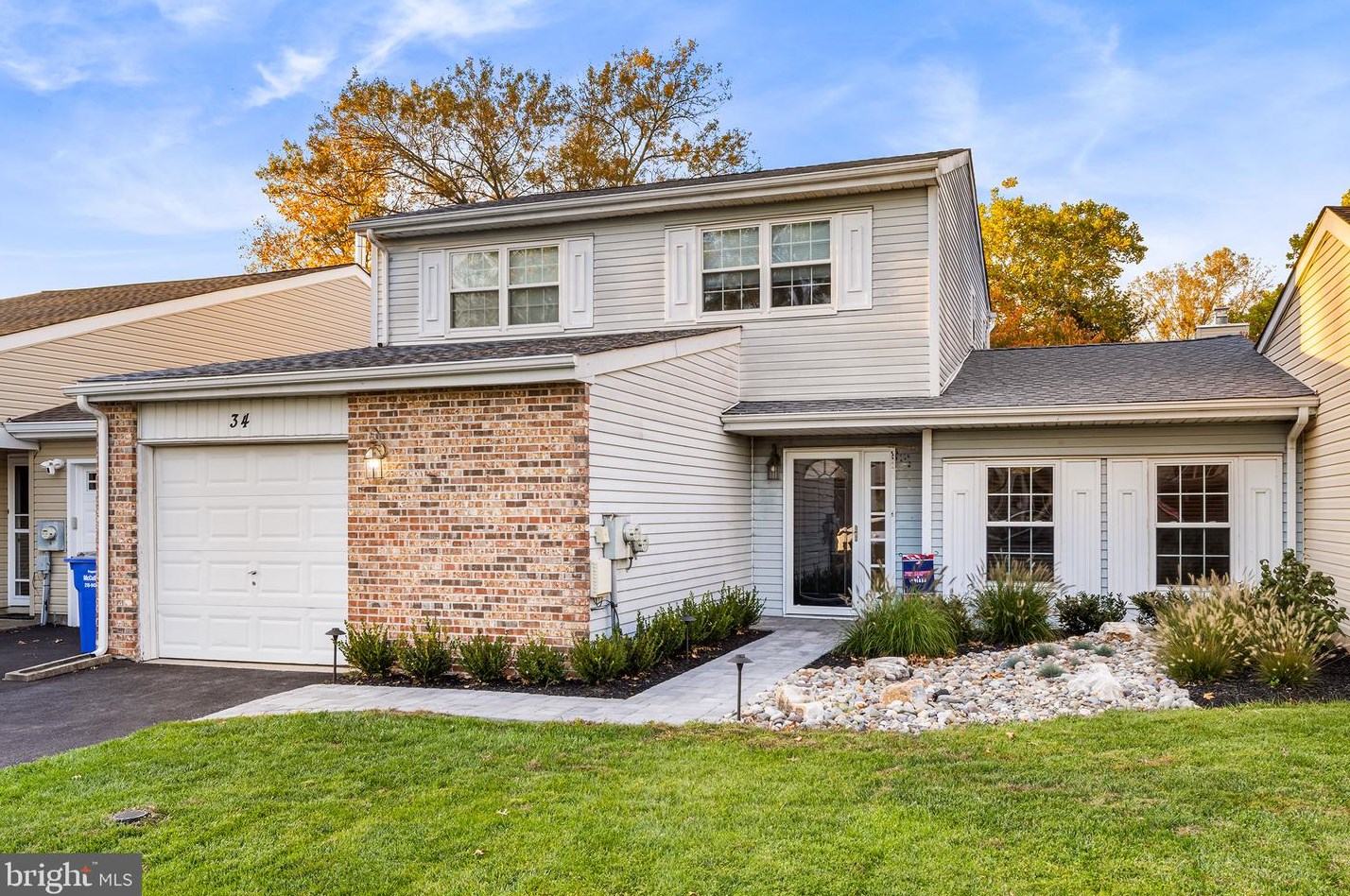 34 York St, Upper Makefield, PA 18940