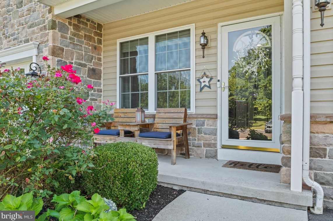 6 Woodspring Circle, Sellersville, PA 18960