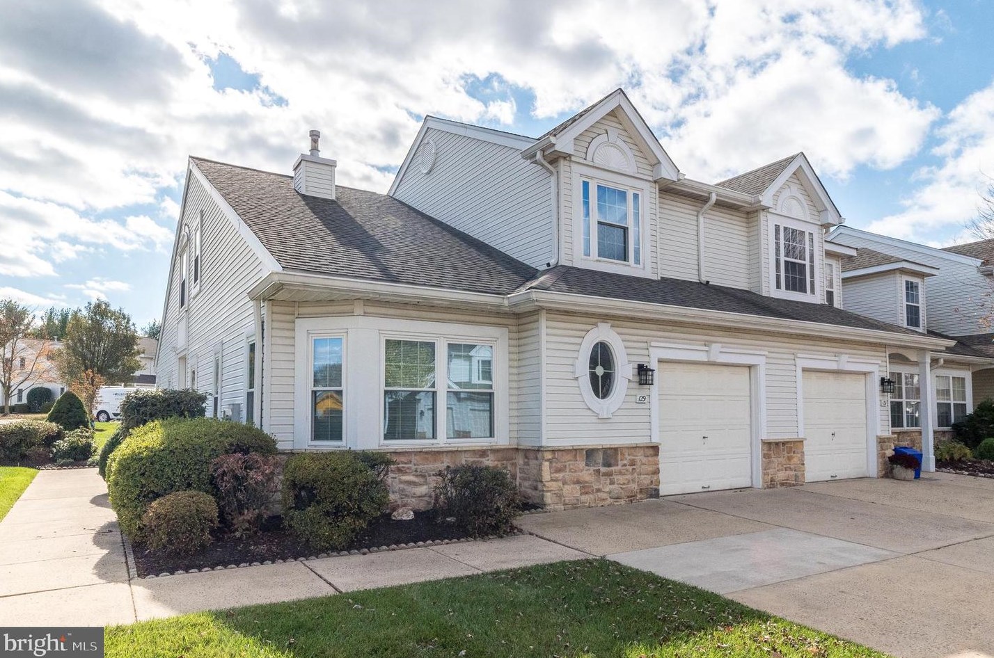 129 Progress Dr, Gardenville, PA 18901