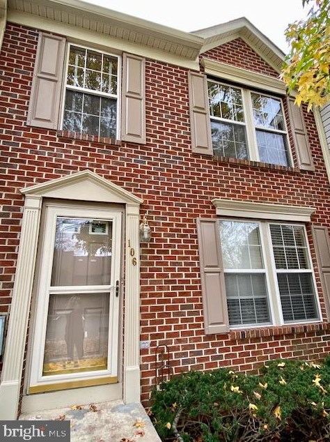 106 Madison Ct, New Hope, PA 18938