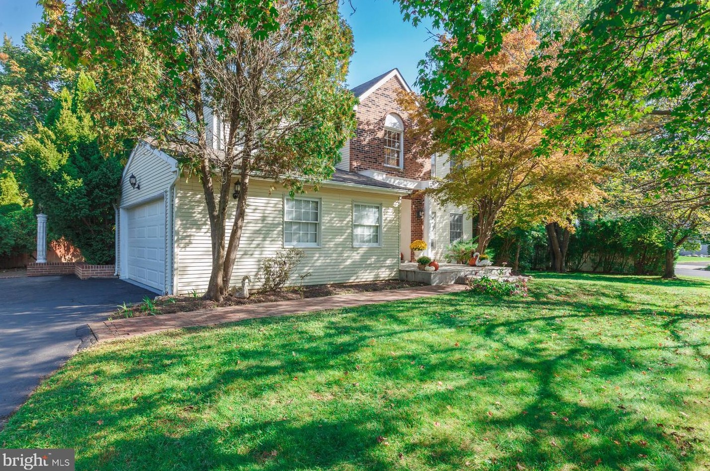 1256 Fountain Rd, Upper Makefield, PA 18940