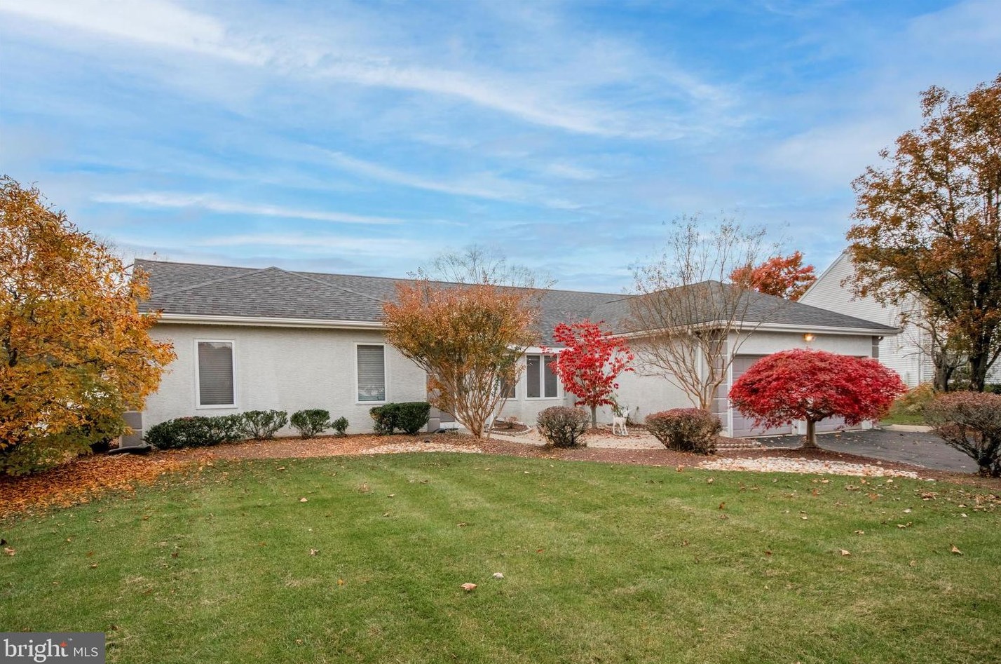174 Greenbriar Ln, Upper Makefield, PA 18940-1681