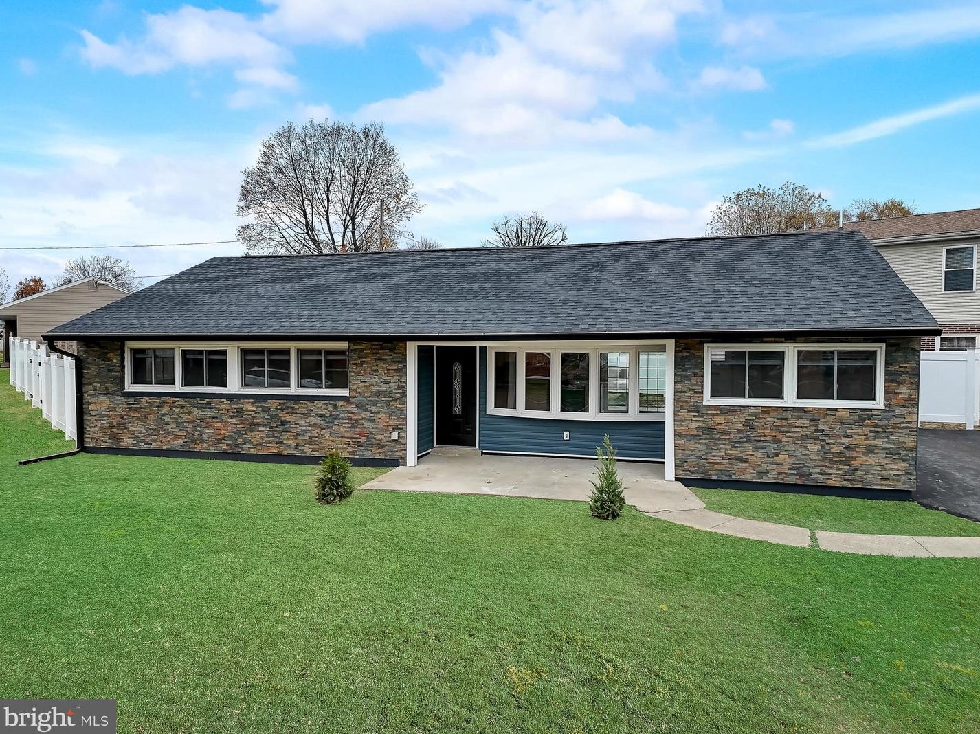 2813 Sussex Rd, Langhorne, PA 19053-6731