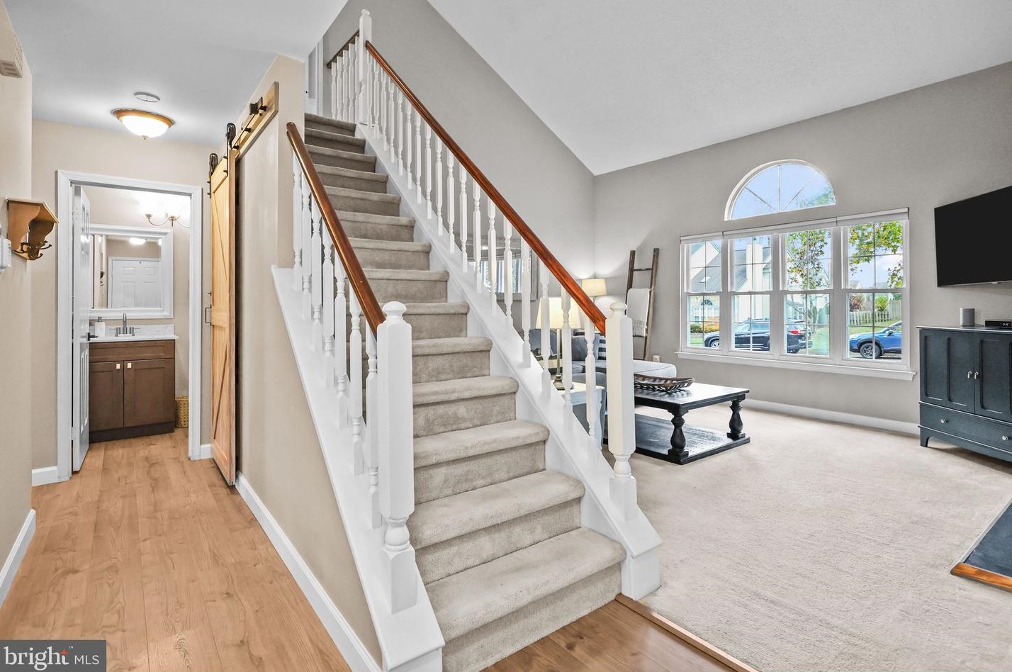 31 Laurel Cir, Upper Makefield PA  18940-3256 exterior