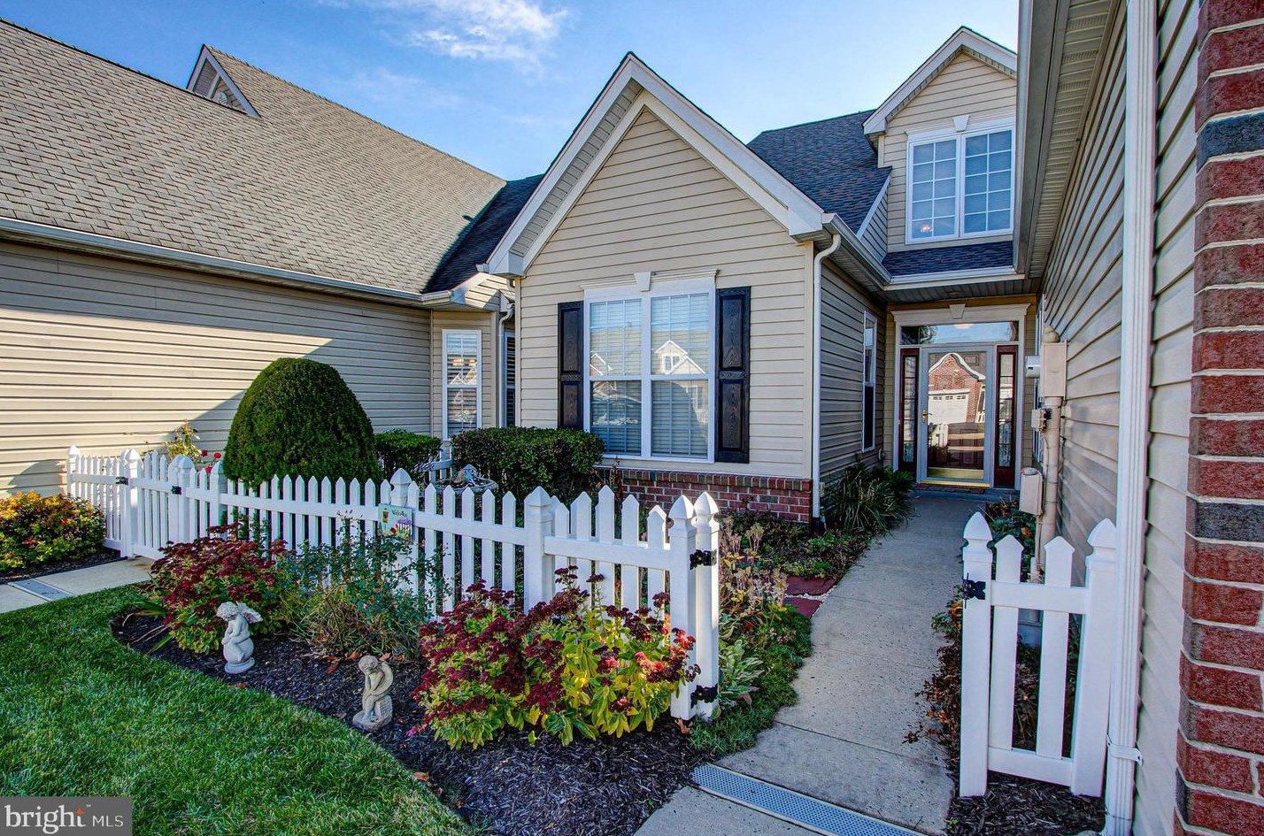 122 Devonshire Way, Sellersville, PA 18960
