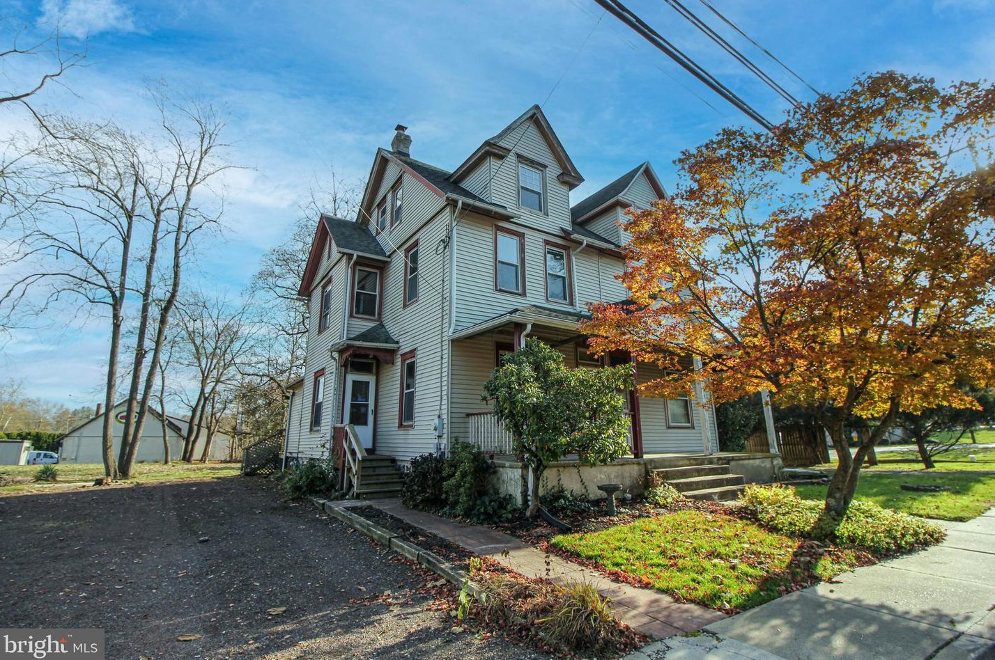 64 Park Ave, Chalfont, PA 18914