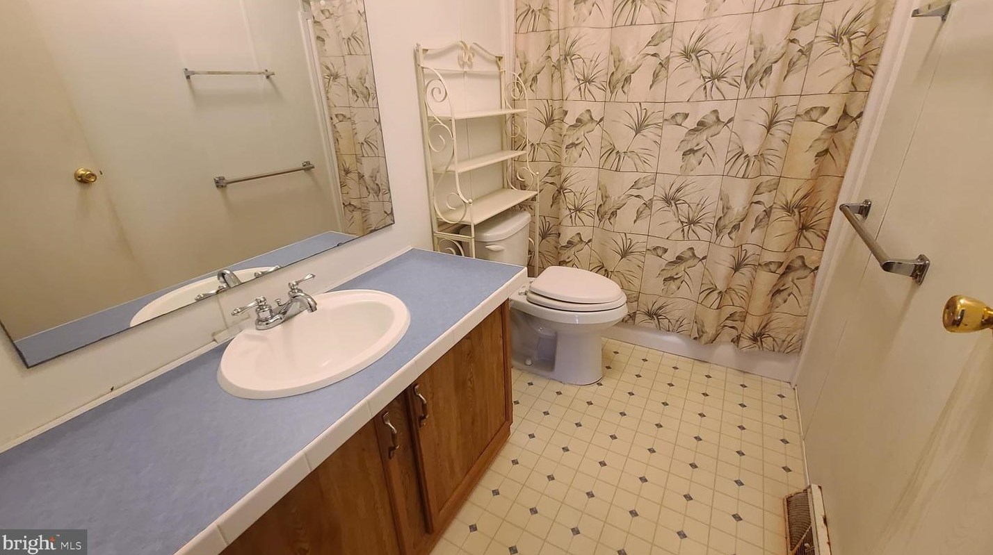 26 Williams Way, Sellersville PA  18960-2845 exterior