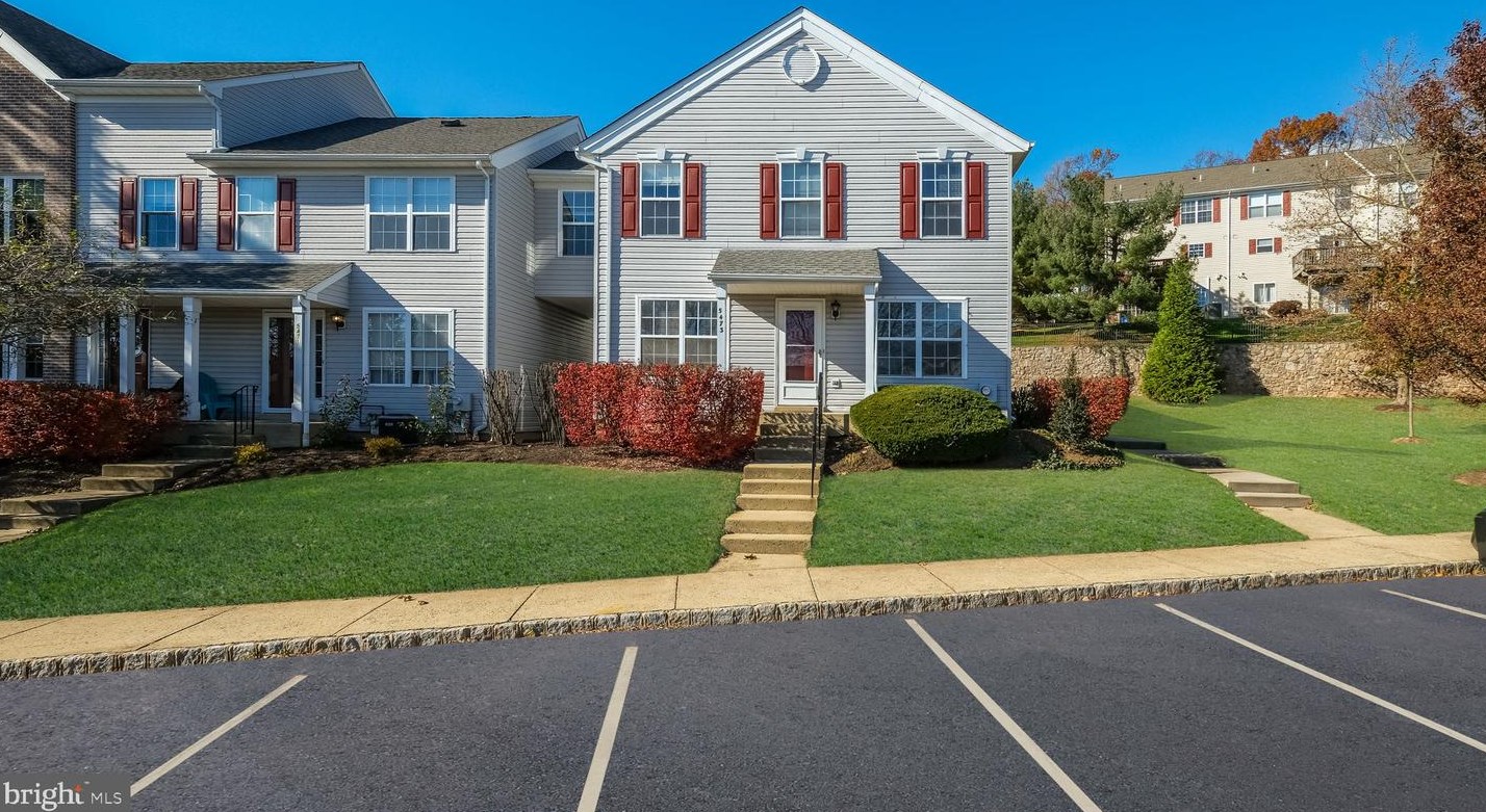 5473 Rinker Cir, Gardenville, PA