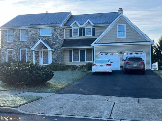 528 Heatons Mill Dr, Langhorne, PA 19047-1519
