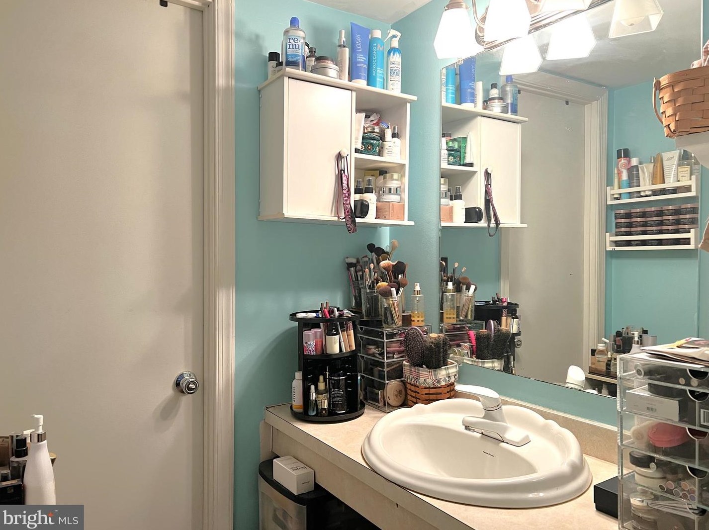 721 Timber Ln, Langhorne PA  19047-3774 exterior