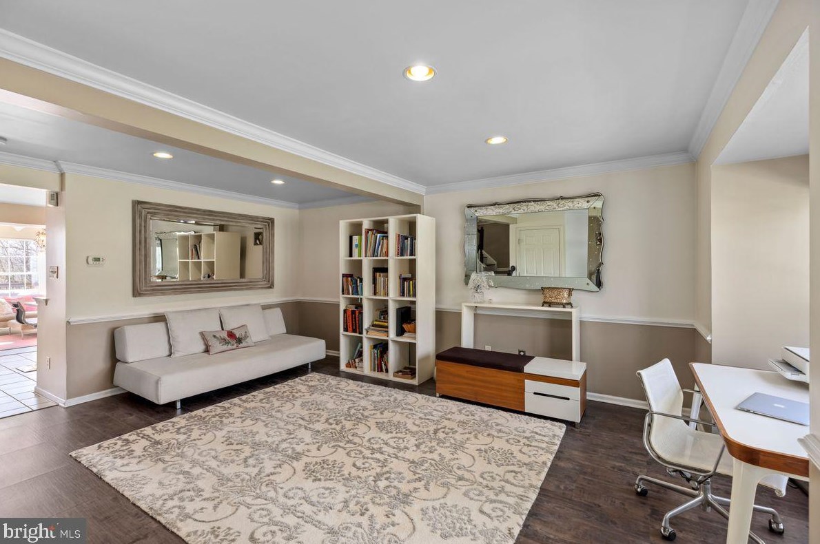 126 Rolling Hill Ct, New Hope, PA 18938-2249