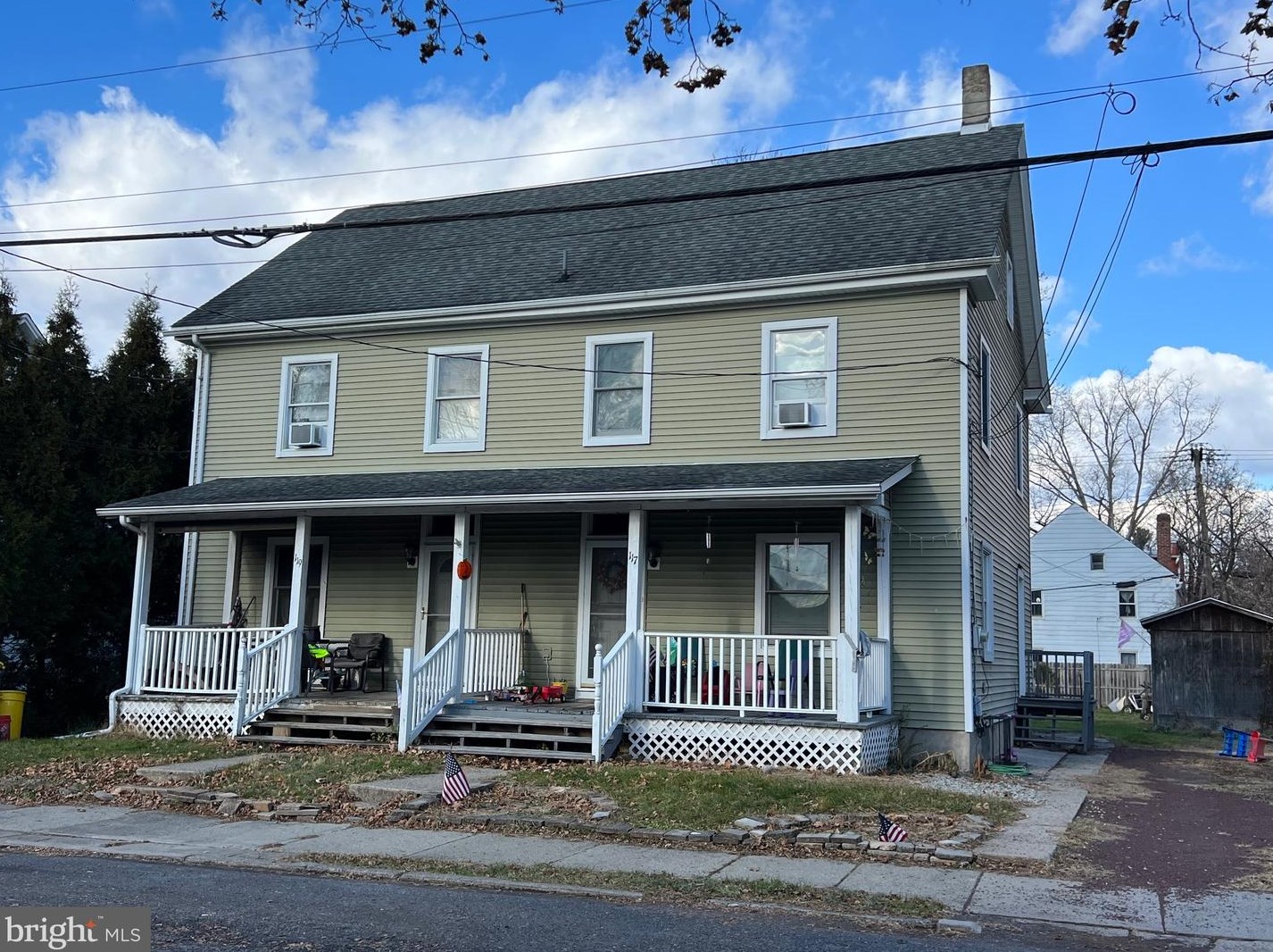 117-119 Maplewood Rd, Riegelsville, PA 18077