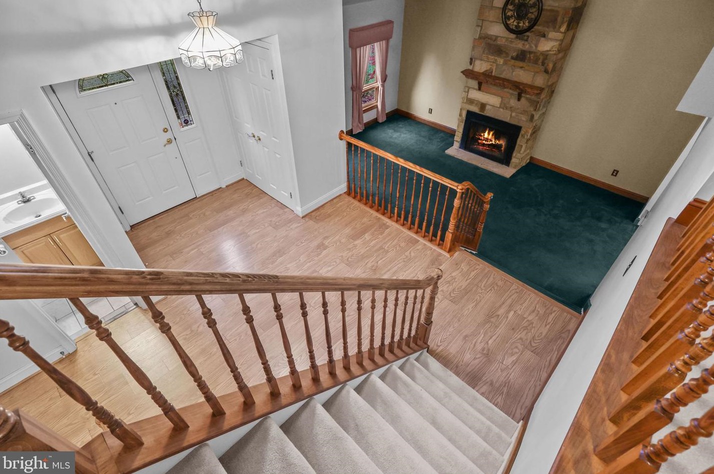 7 Brentwood Ct, Upper Makefield PA  18940-1403 exterior