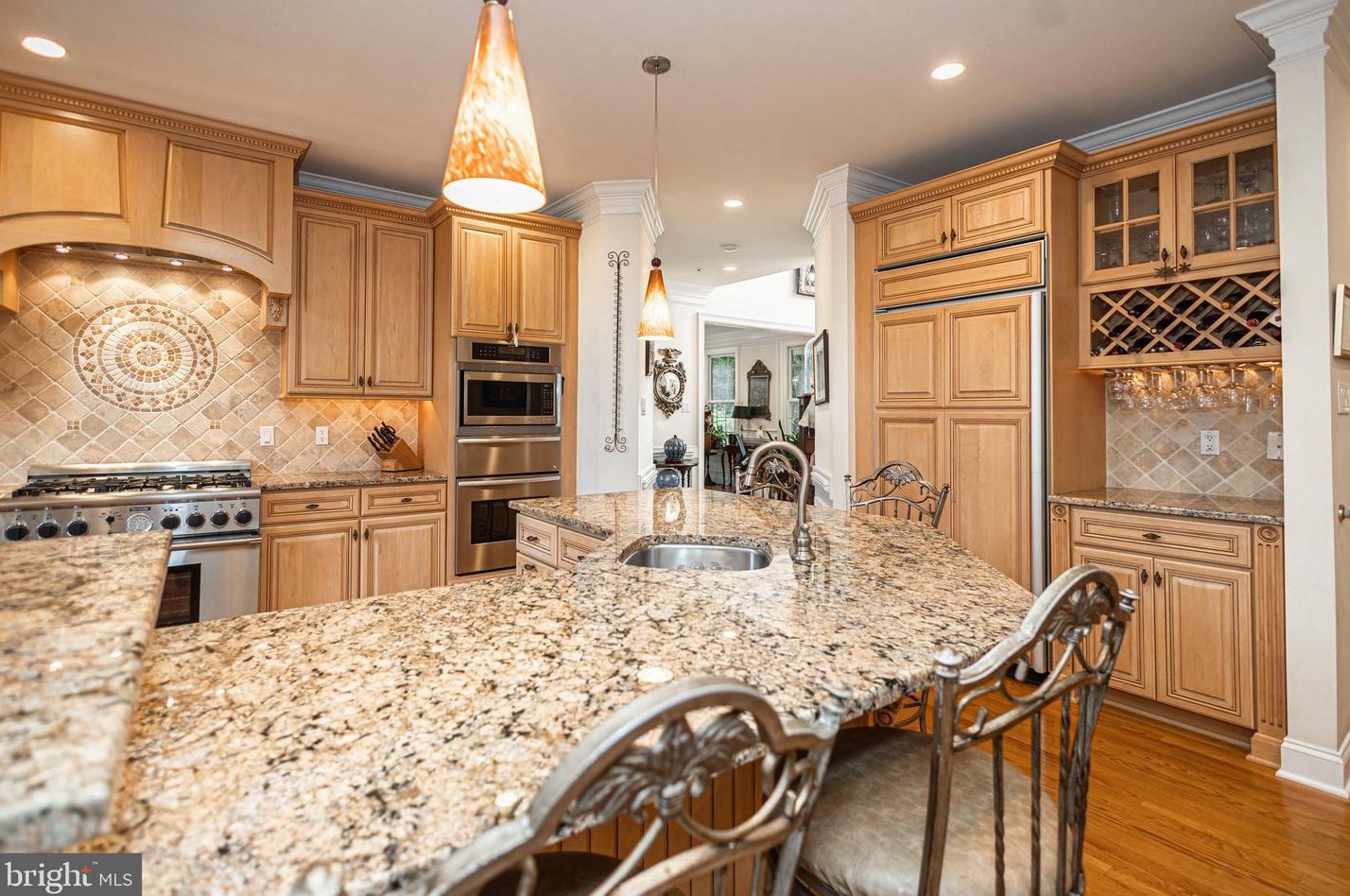 28 Thompson Mill Rd, Upper Makefield PA  18940-9628 exterior