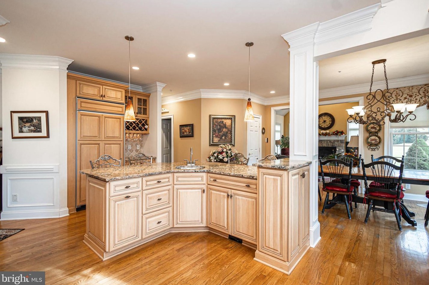 28 Thompson Mill Rd, Upper Makefield PA  18940-9628 exterior