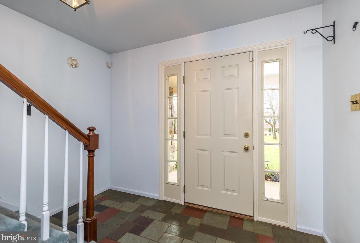 61 Townview Dr, Gardenville PA  18901-3123 exterior