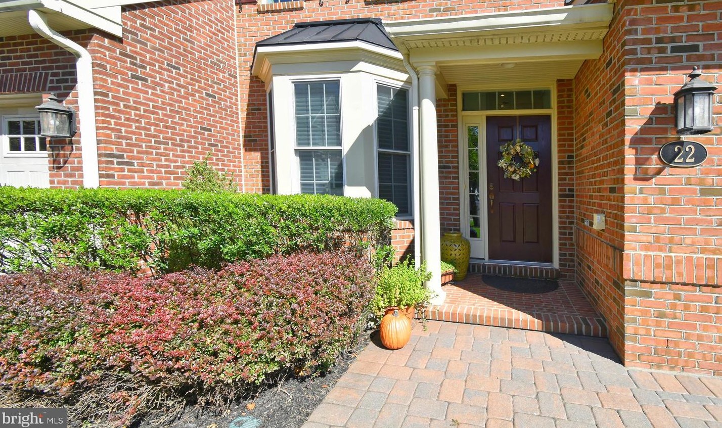 22 Franklin Cir, Upper Makefield, PA 18940