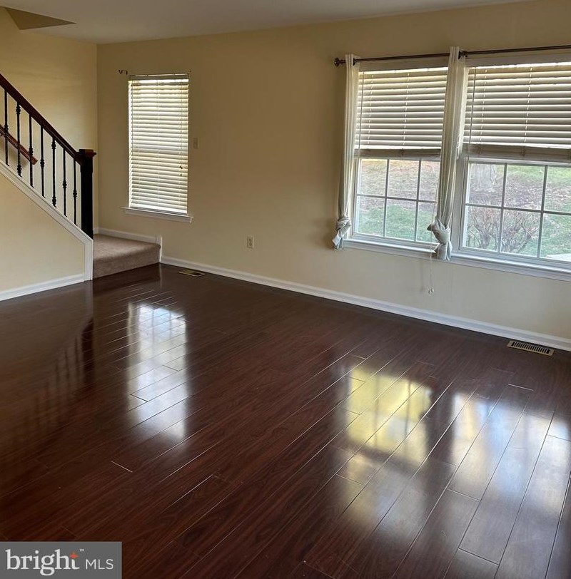 4121 Captain Molly Cir, Gardenville, PA 18902