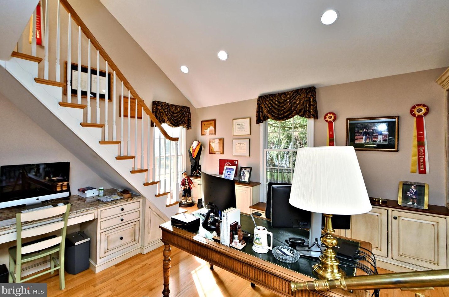 336 Woodhill Rd, Upper Makefield PA 18940-2517 exterior