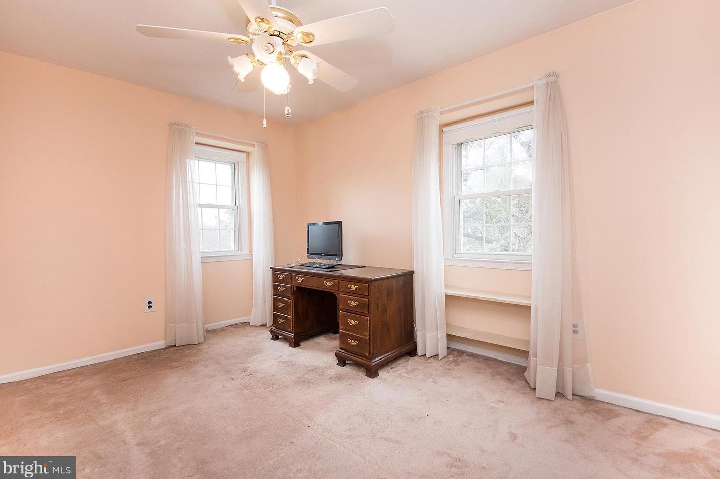 11 Galena Ct, Southampton PA  18966-1125 exterior