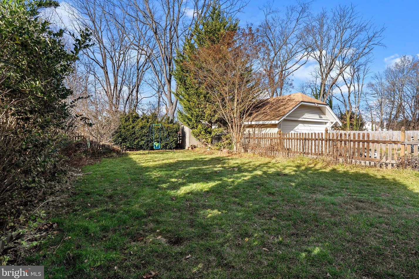 318 Lincoln Ave, Upper Makefield PA 18940-2211 exterior