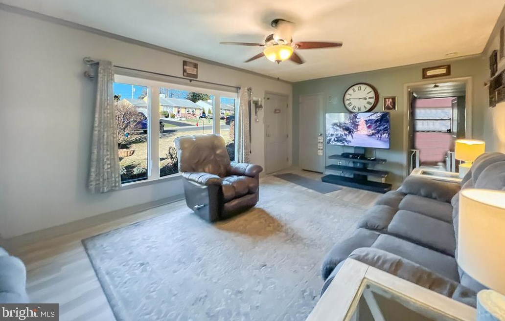 406 Chelsea Rd, Fairless Hills, PA 19030