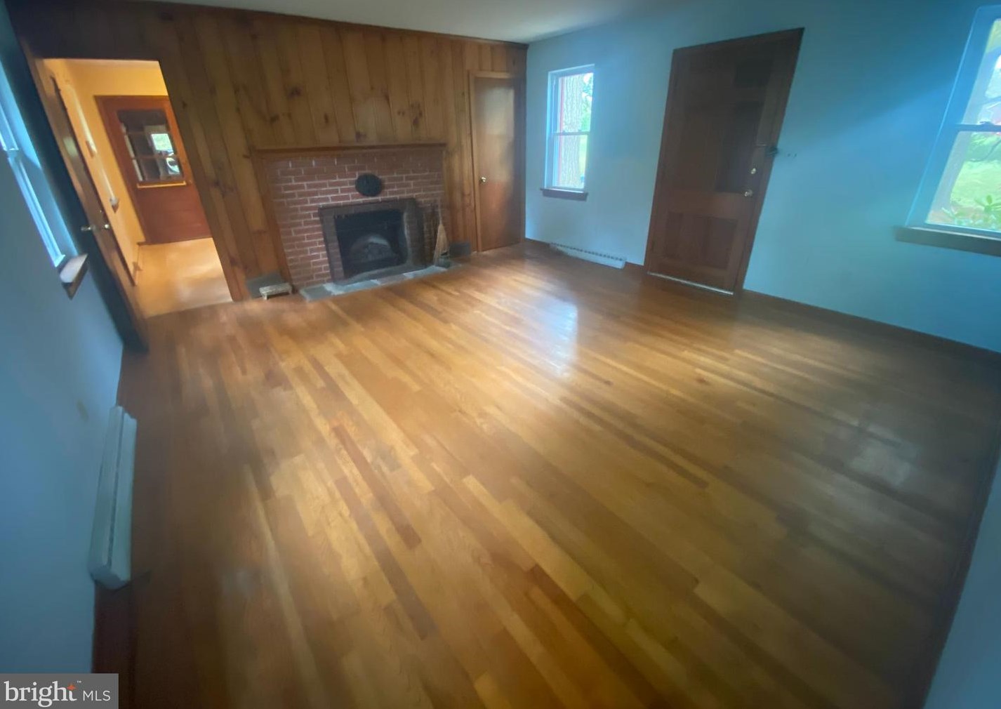 483 Linton Hl Rd, Upper Makefield PA 18940-1205 exterior