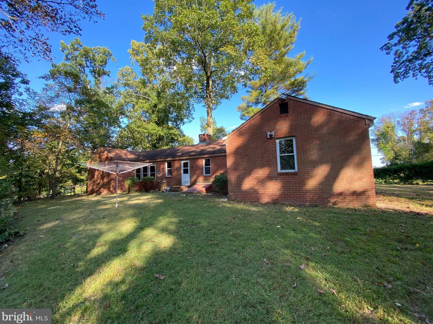 483 Linton Hill Rd, Upper Makefield PA  18940-1628 exterior