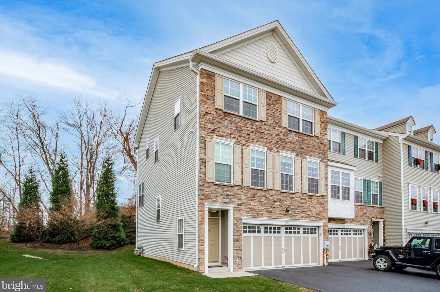 1681 Hickory Ln, Langhorne, PA 19047-4700