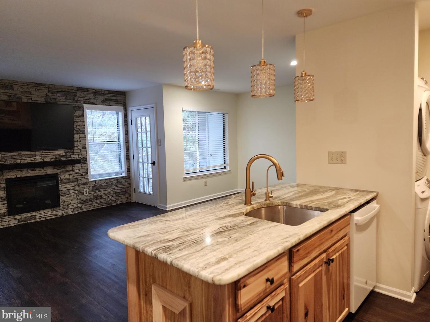 208 Diamond Dr, Upper Makefield, PA 18940