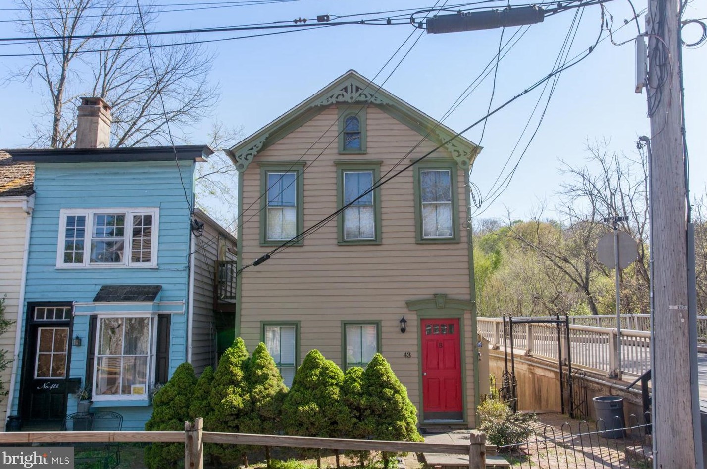 43 W Ferry St Apt A, New Hope, PA