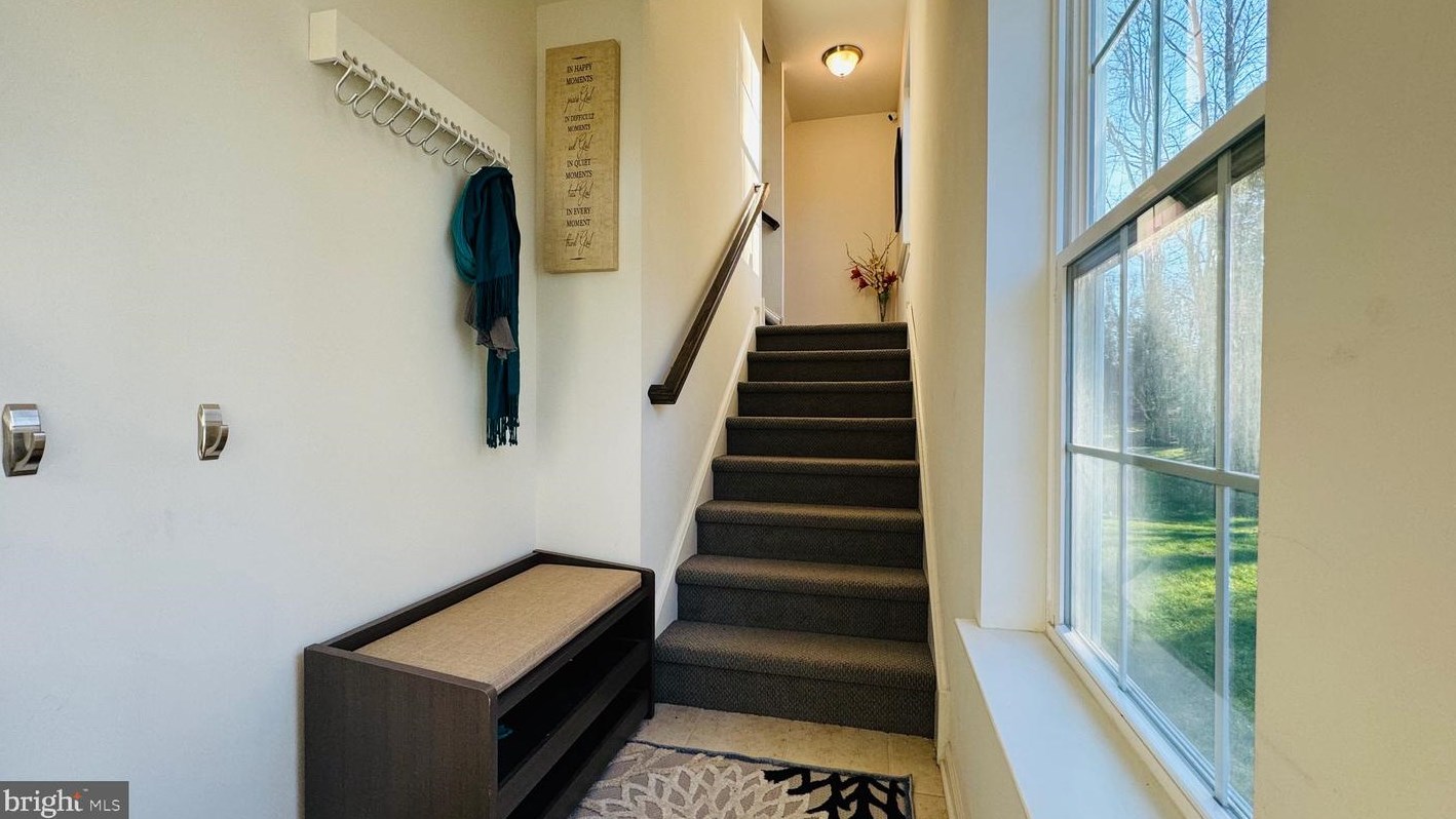 1567 Hickory Ln, Langhorne, PA 19047-4700