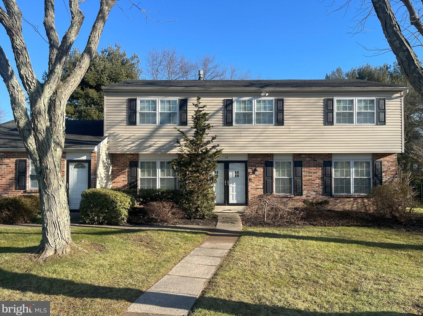 43 Springwood Dr, Southampton, PA 18966