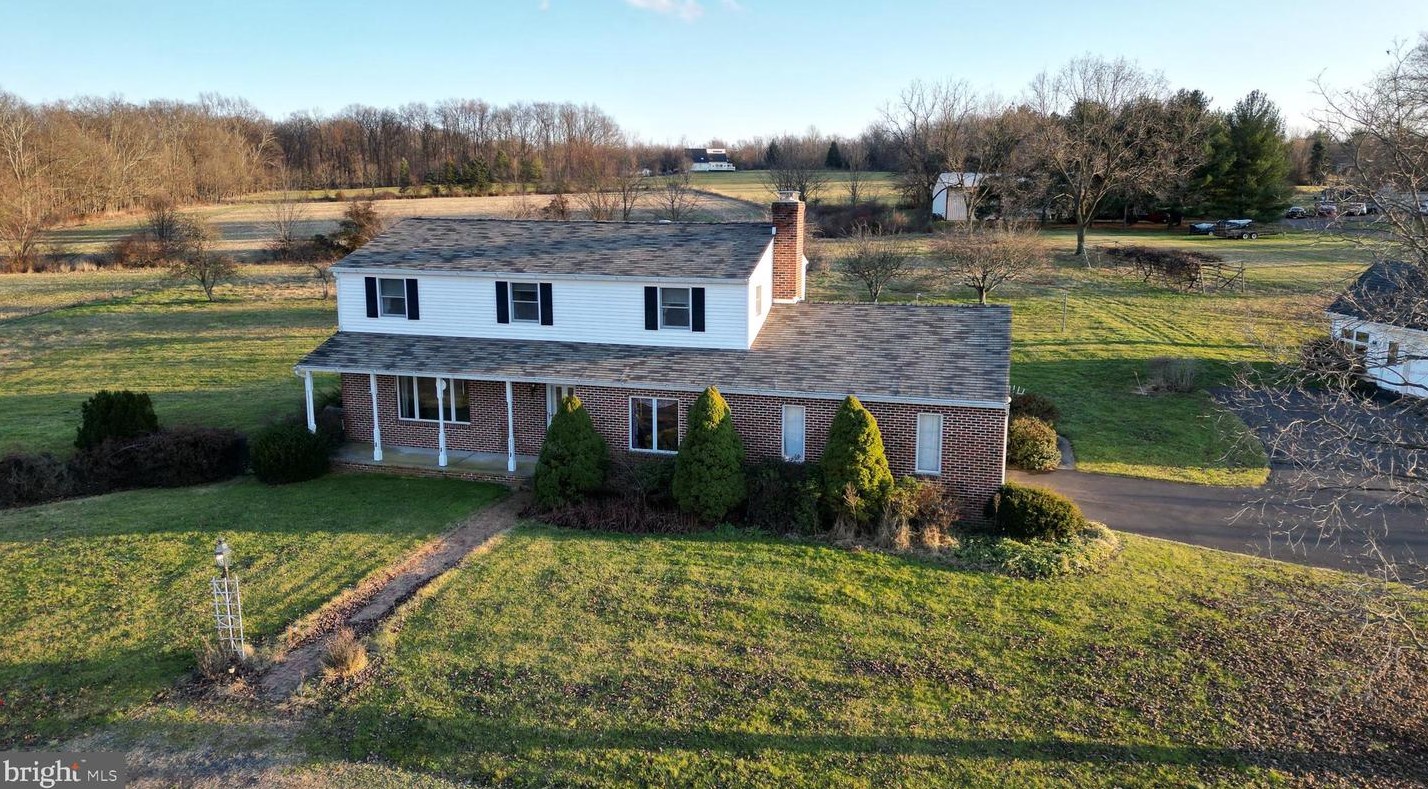 523 Creamery Rd, Perkasie, PA 18944-2717