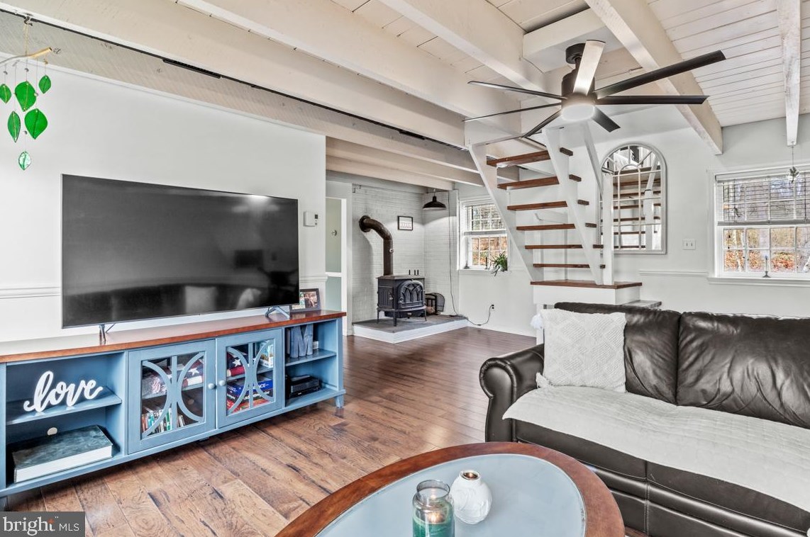 1896 Lower State Rd, Gardenville PA  18901-2669 exterior