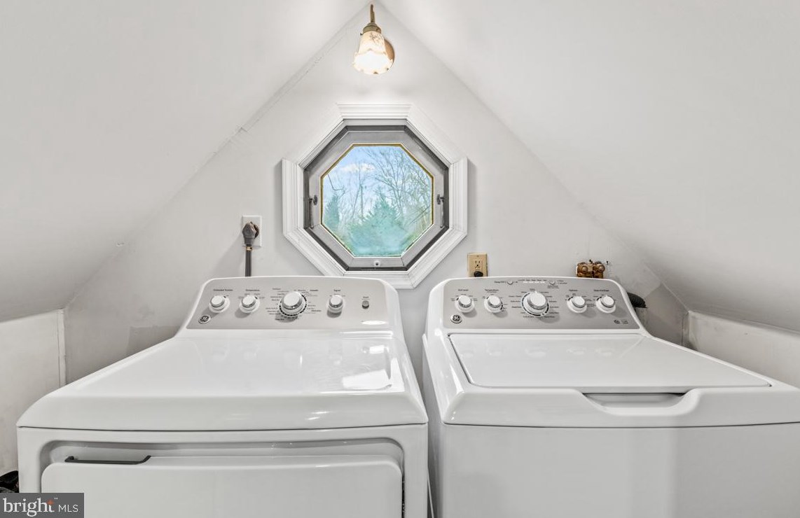 1896 Lower State Rd, Gardenville PA  18901-2669 exterior