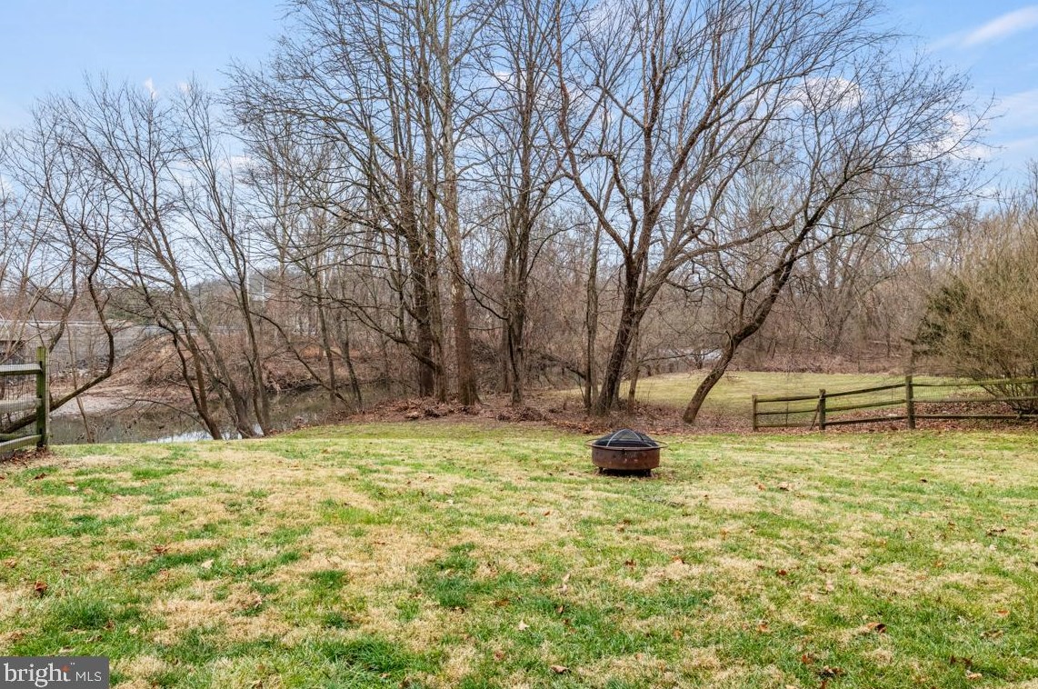 1896 Lower State Rd, Gardenville PA  18901-2669 exterior