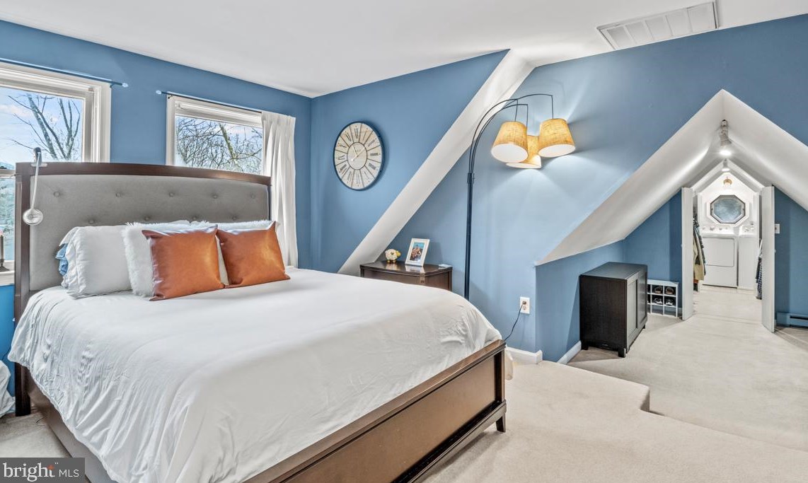 1896 Lower State Rd, Gardenville PA  18901-2669 exterior