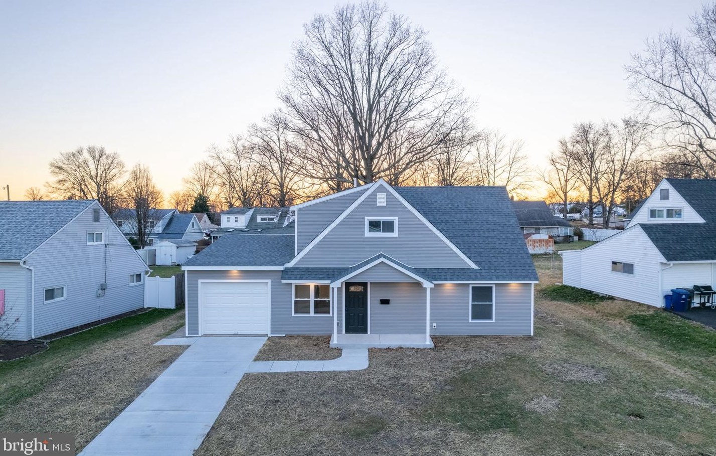 65 Rambler Ln, Levittown PA  19055-1401 exterior