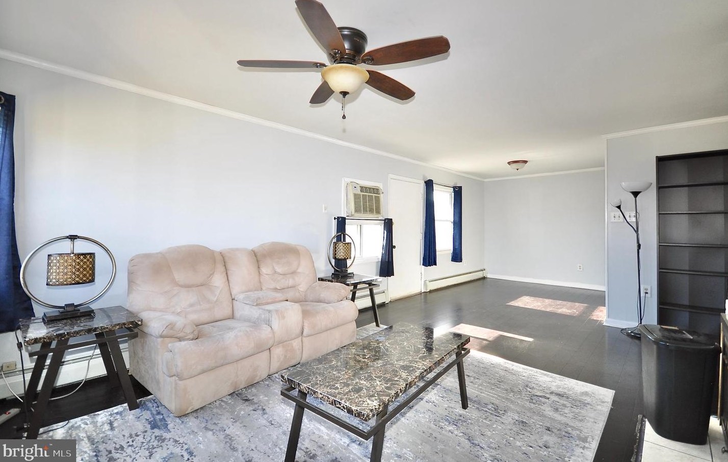 17 Disk Ln, Levittown PA  19055-1713 exterior