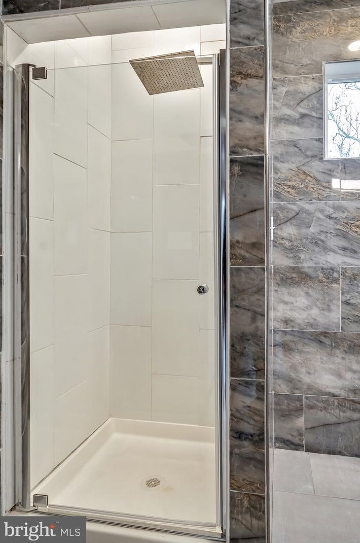 47 Woodside Ave, Levittown PA  19057-4507 exterior