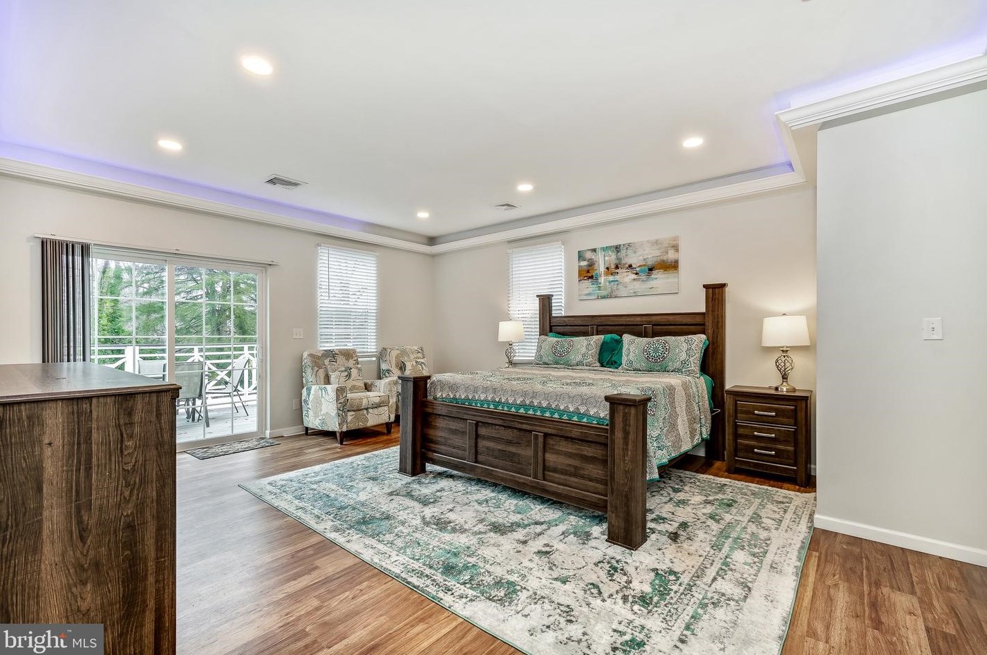 47 Woodside Ave, Levittown PA  19057-4507 exterior