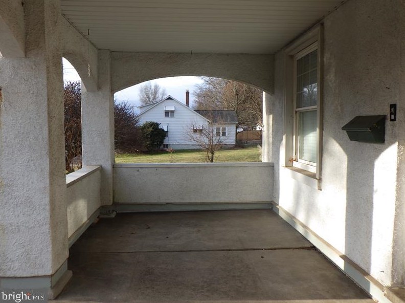 1020 7th St, Perkasie, PA 18944-1516