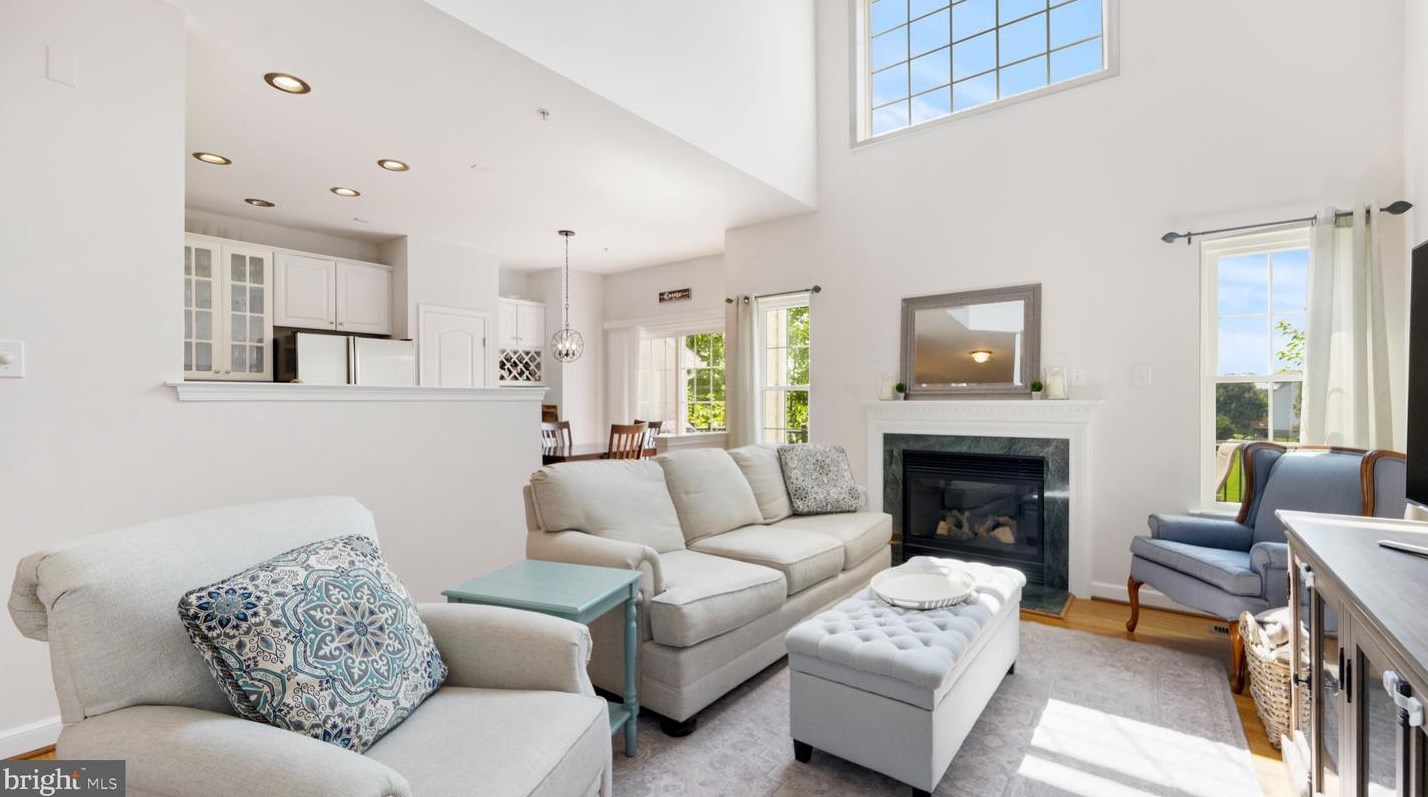 4547 Old Oak Rd, Gardenville PA  18902 exterior