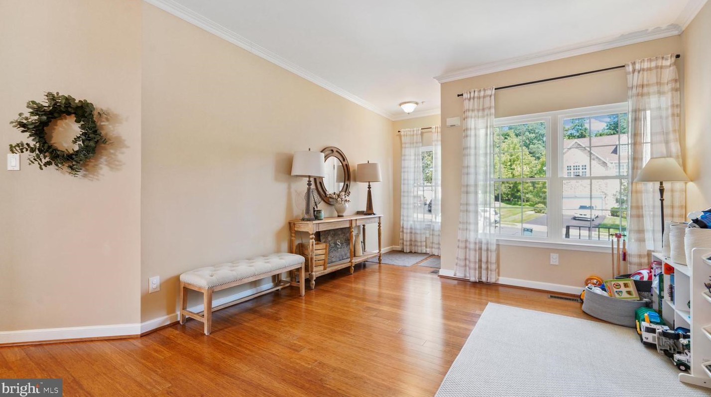 4547 Old Oak Rd, Gardenville, PA