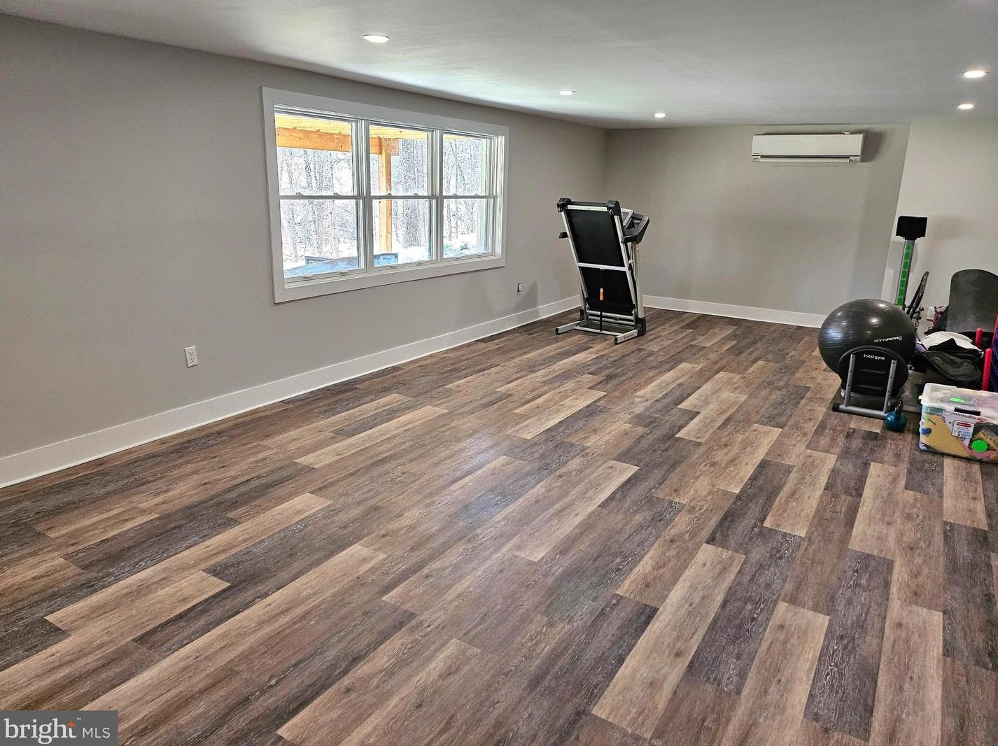 976 Washington Crossing Rd, Upper Makefield PA  18940-2712 exterior