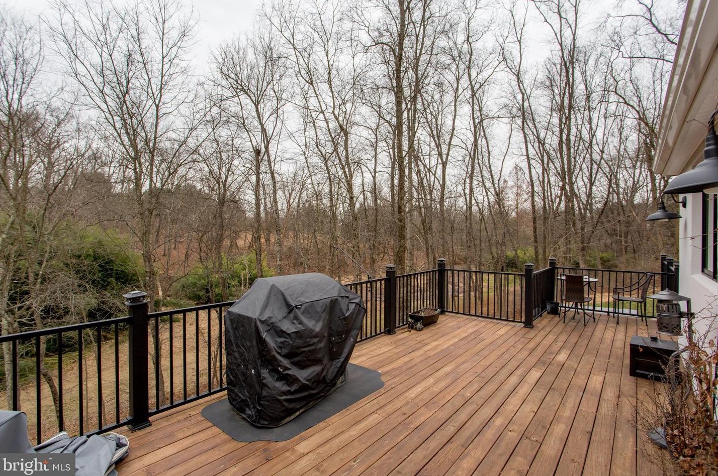 976 Washington Crossing Rd, Upper Makefield PA  18940-2712 exterior