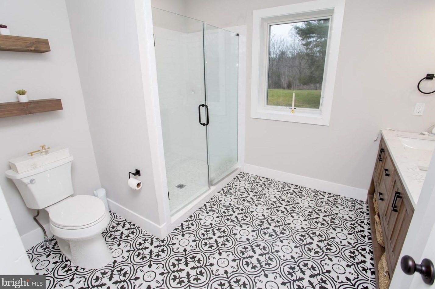 976 Washington Crossing Rd, Upper Makefield PA  18940-2712 exterior